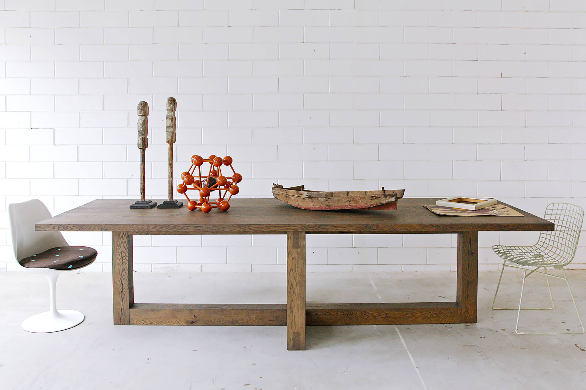 JOHN eettafel / ontwerp uit 2009 van Joeri Koolhoven