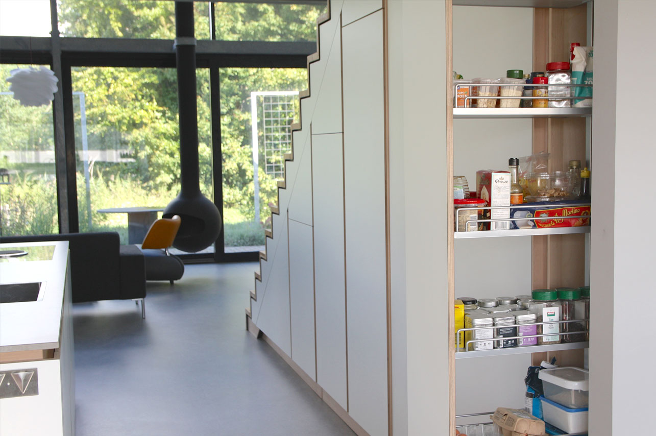 ALMERE Trap en keuken